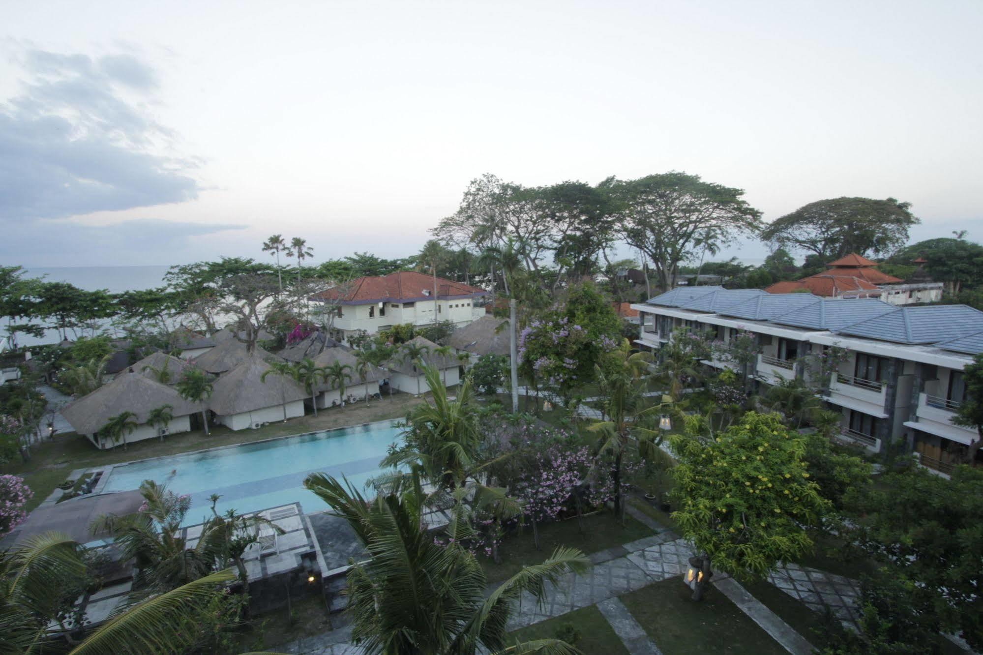 Alit Beach Resort And Villas Sanur Eksteriør bilde