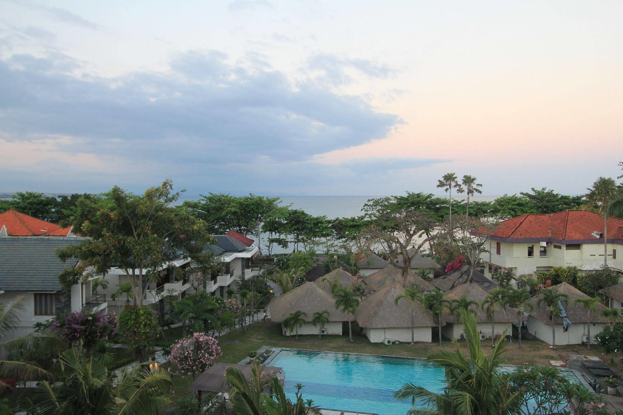 Alit Beach Resort And Villas Sanur Eksteriør bilde